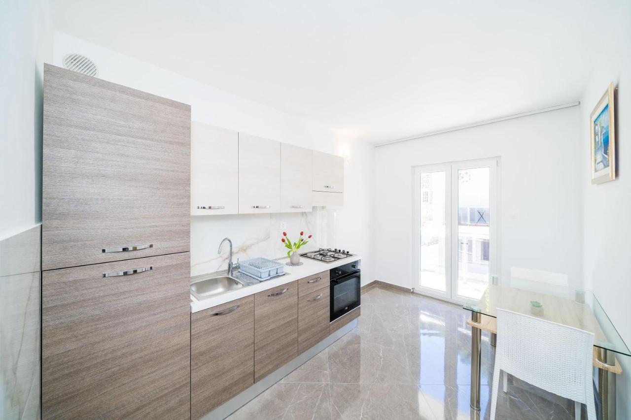 Rooms & Apartments Barisic Mlini Room photo