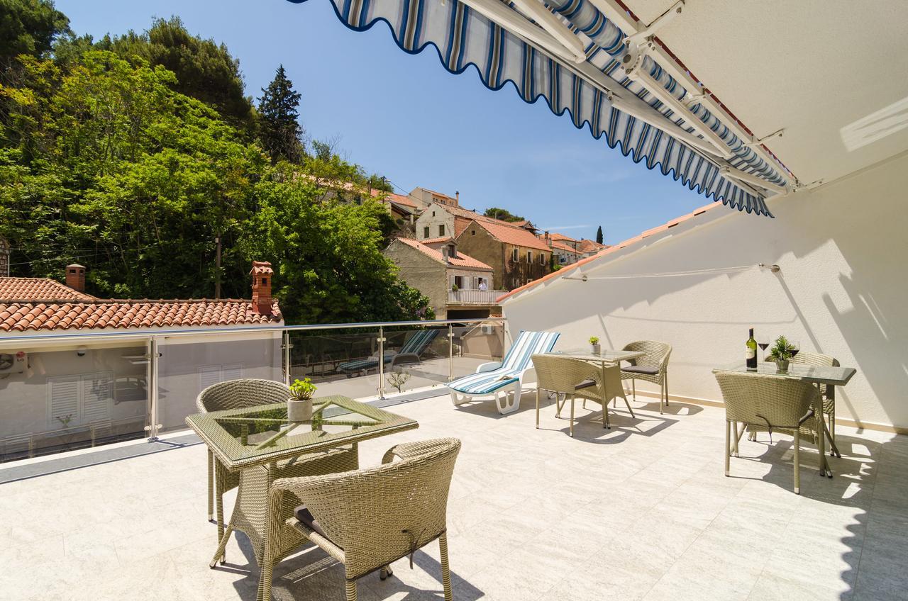 Rooms & Apartments Barisic Mlini Exterior photo